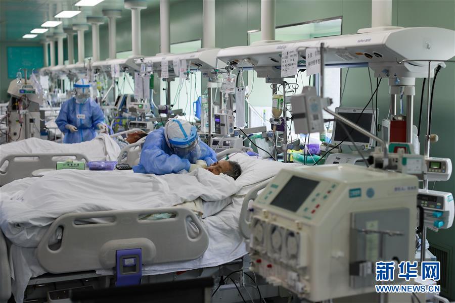 （新華全媒頭條·圖文互動(dòng)）（1）上下同心，守望相助——中國抗疫眾志成城的生動(dòng)實(shí)踐