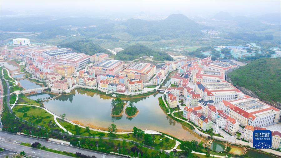 (沿著總書(shū)記的足跡·貴州篇)(3)開(kāi)創(chuàng)多彩貴州的美好未來(lái)——沿著總書(shū)記的足跡之貴州篇