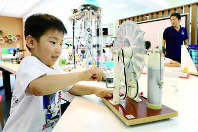 激勵創(chuàng)新，樹立“強國有我”鴻鵠志